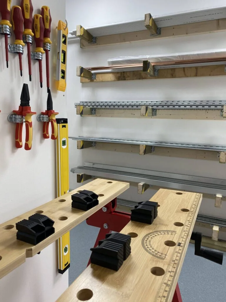 Worcester practical lab for level 2 course